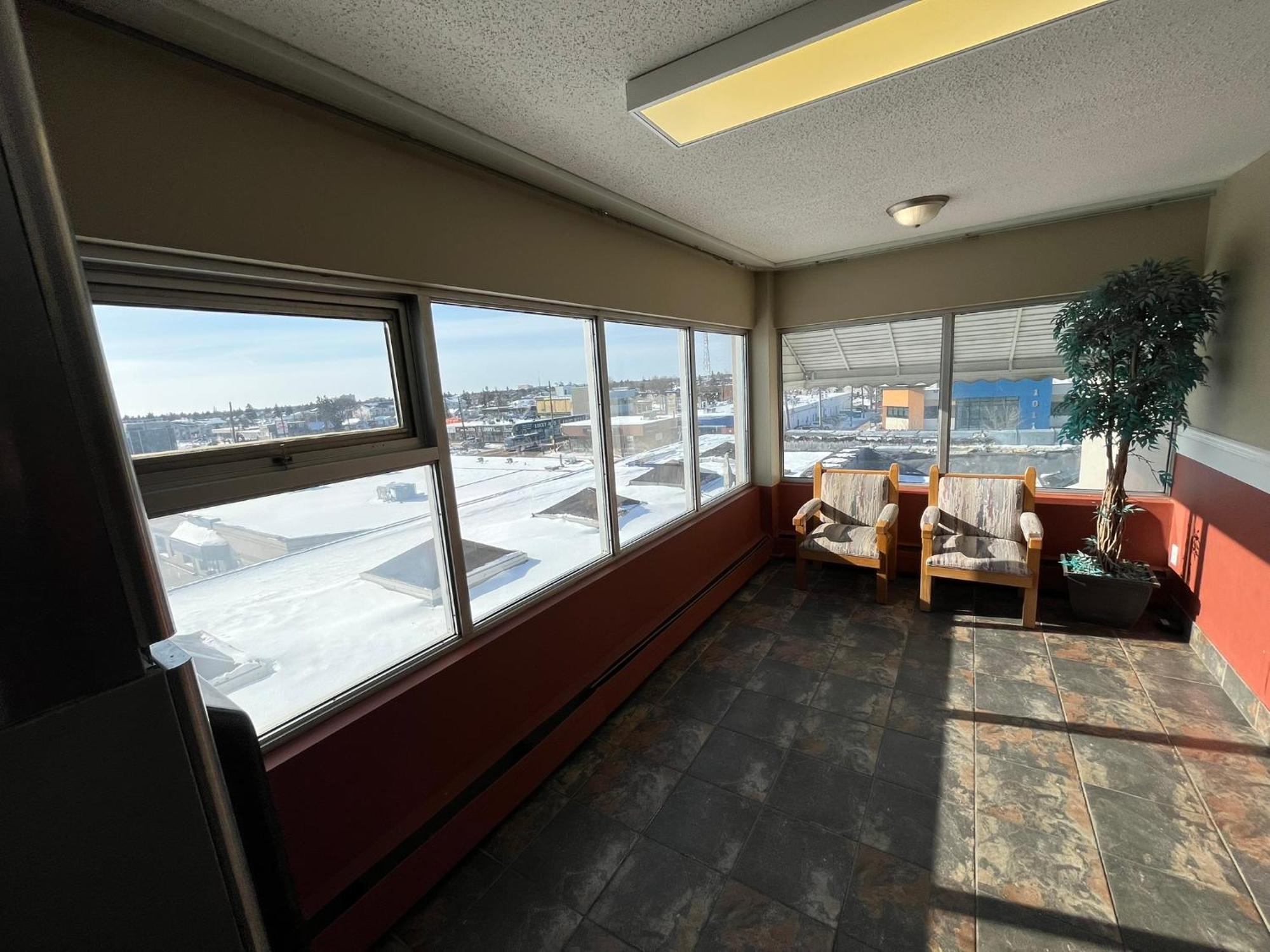 The Lodge Inn Edmonton Exteriör bild